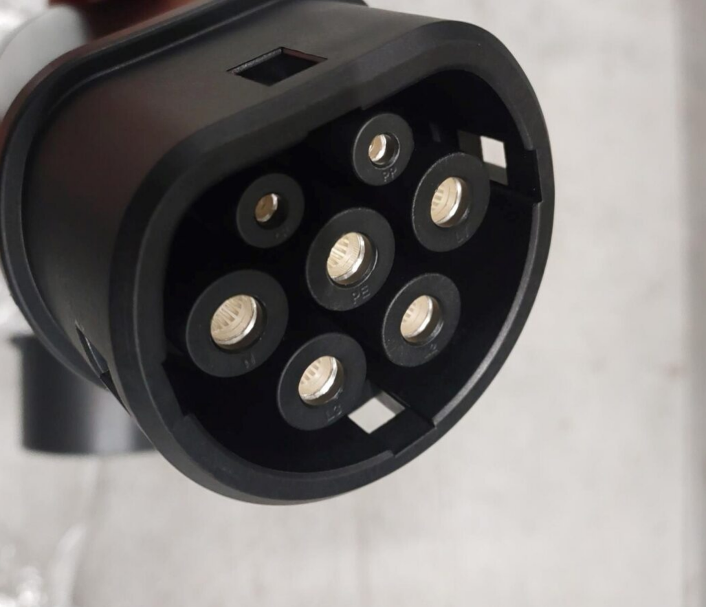 Блок заряджання електромобіля MG повільна TYPE 2 MODE 2 (22428)