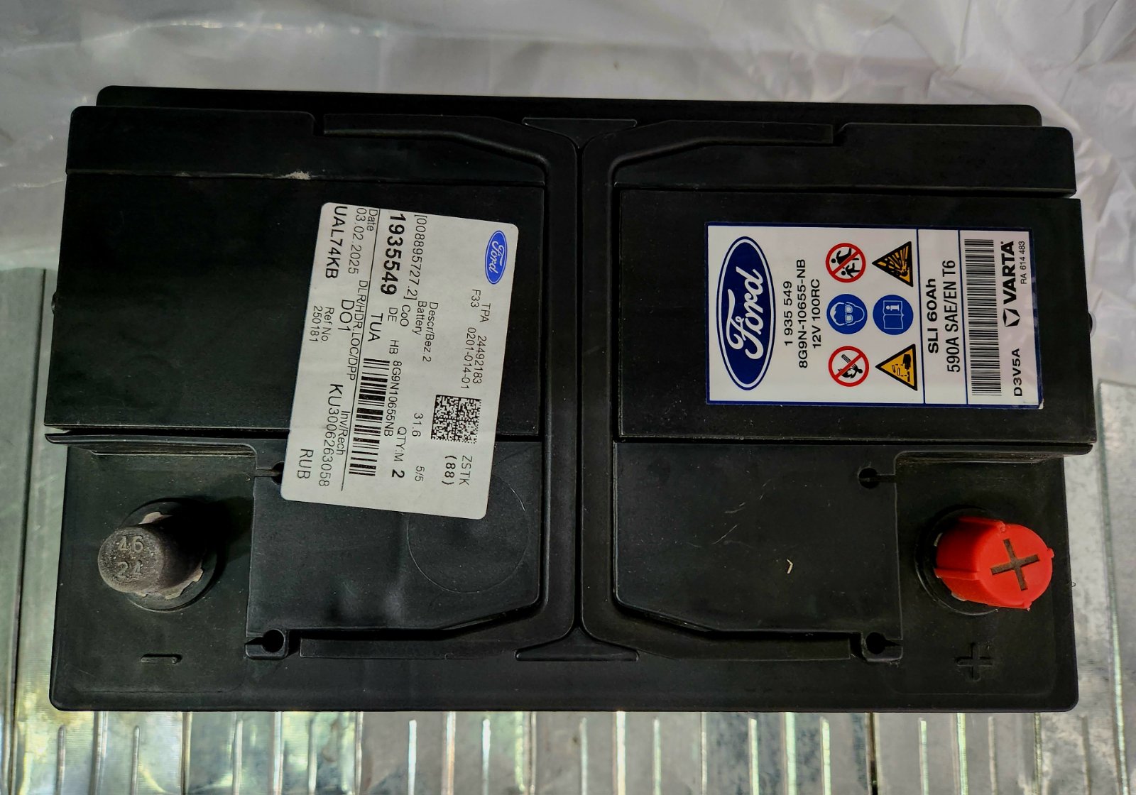 Акумулятор автомобільний Ford 12V 60Ah/590A 1935549 (43387)